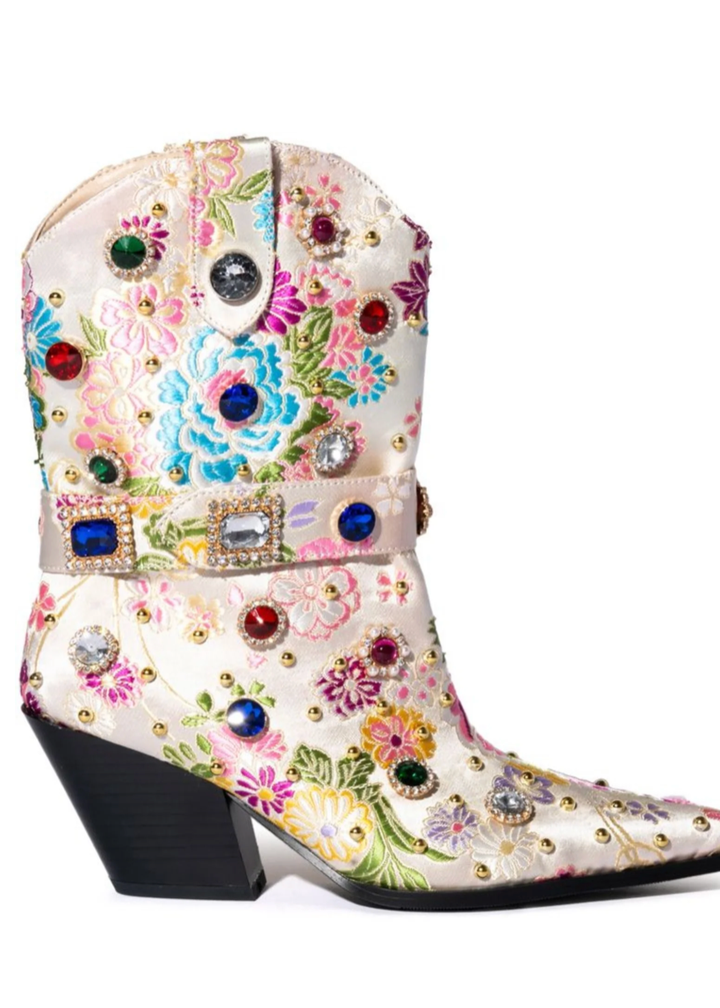 Diligent Western Bootie - Bone