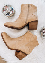 western boot, tan boots