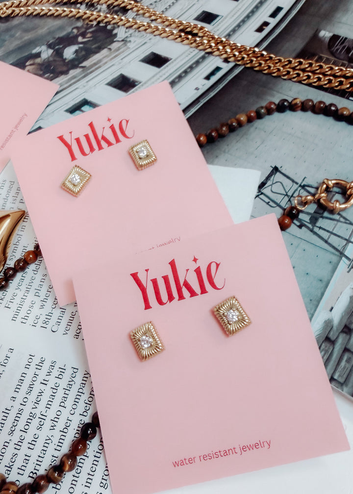 Valerie Vintage Stud