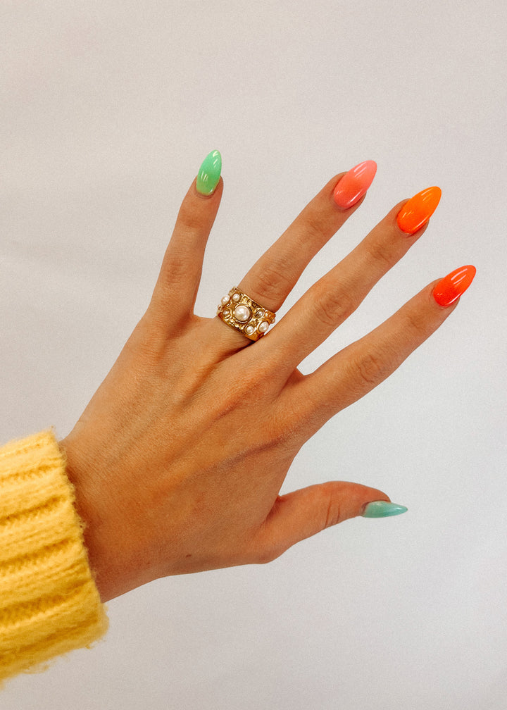 The Bella Ring