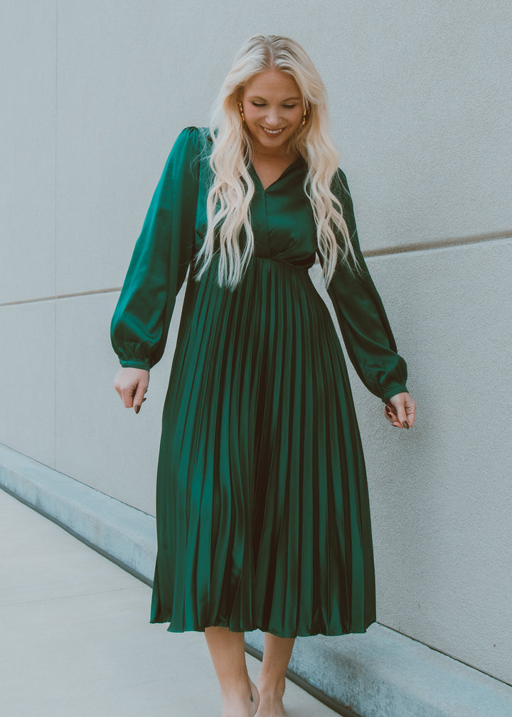 Emerald Embrace Maxi Dress
