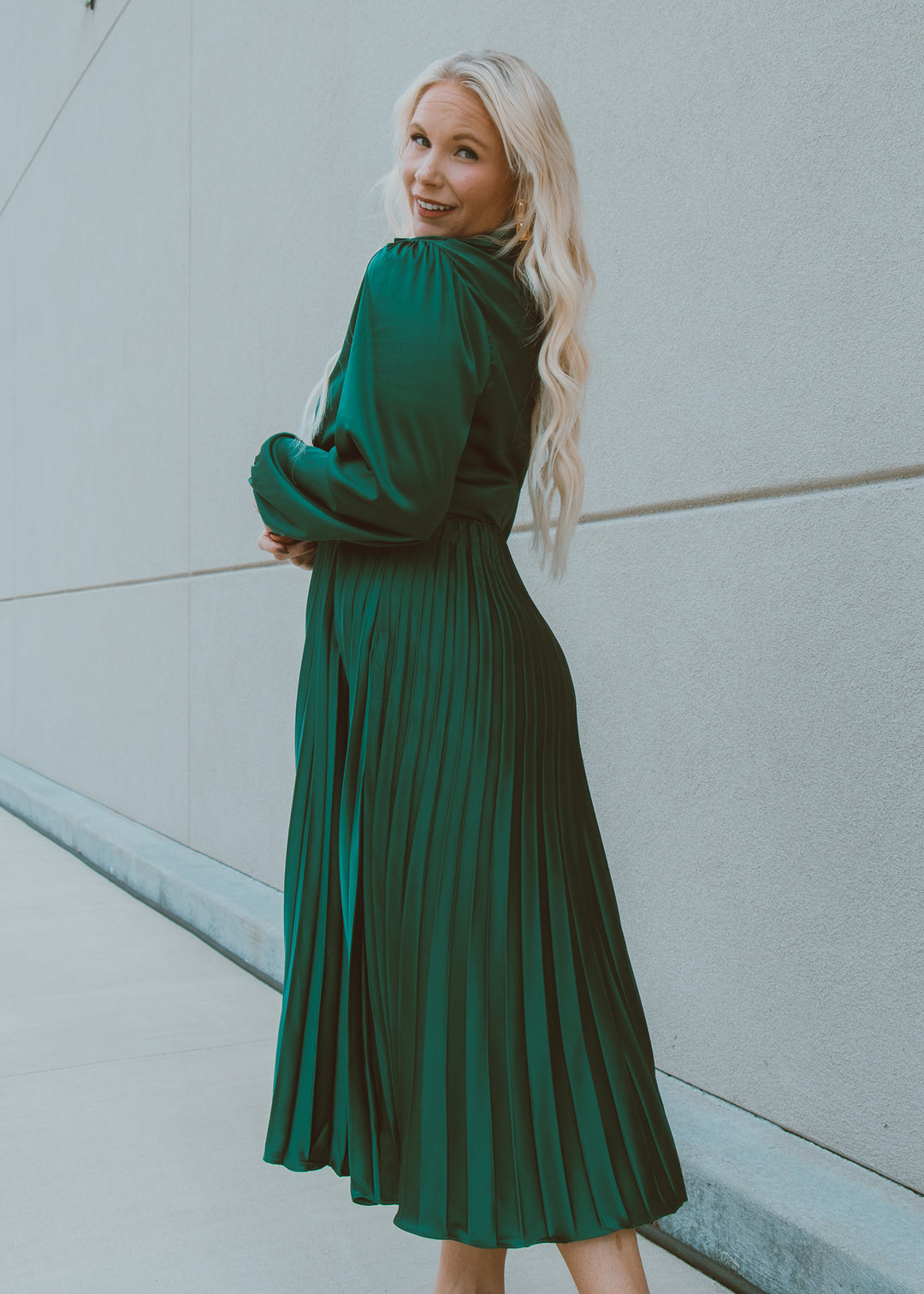 Emerald Embrace Maxi Dress