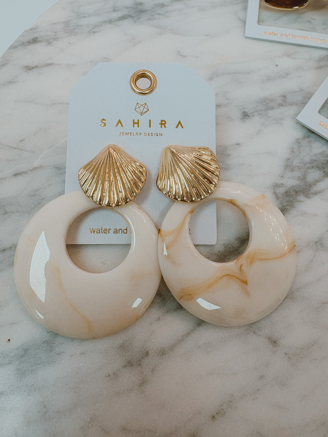 Kenle Shell Earring-Marble