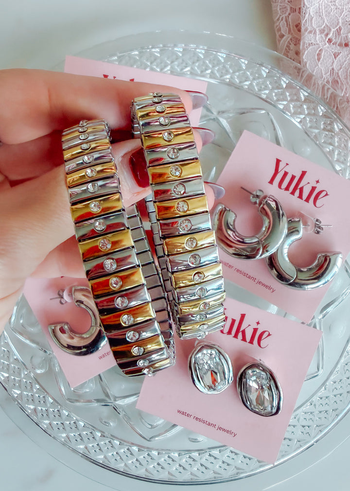 Totally Two-Tone Stretch Bracelet