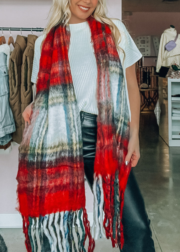 Warm, plaid scarf 