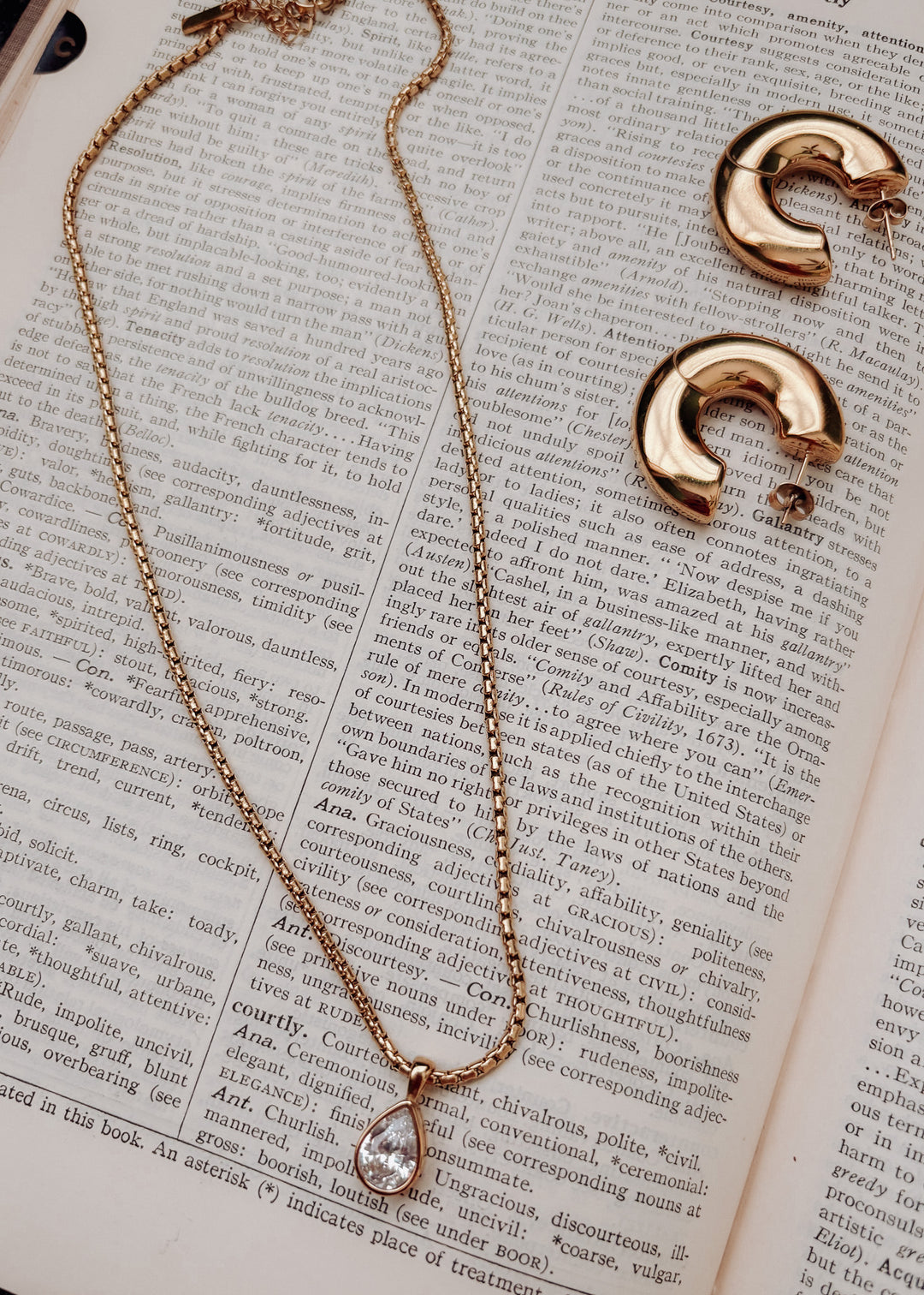 Polly Pear Necklace