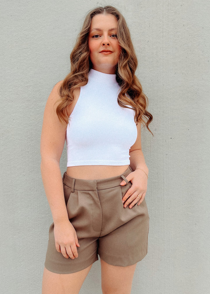 white ribbed tank tops 