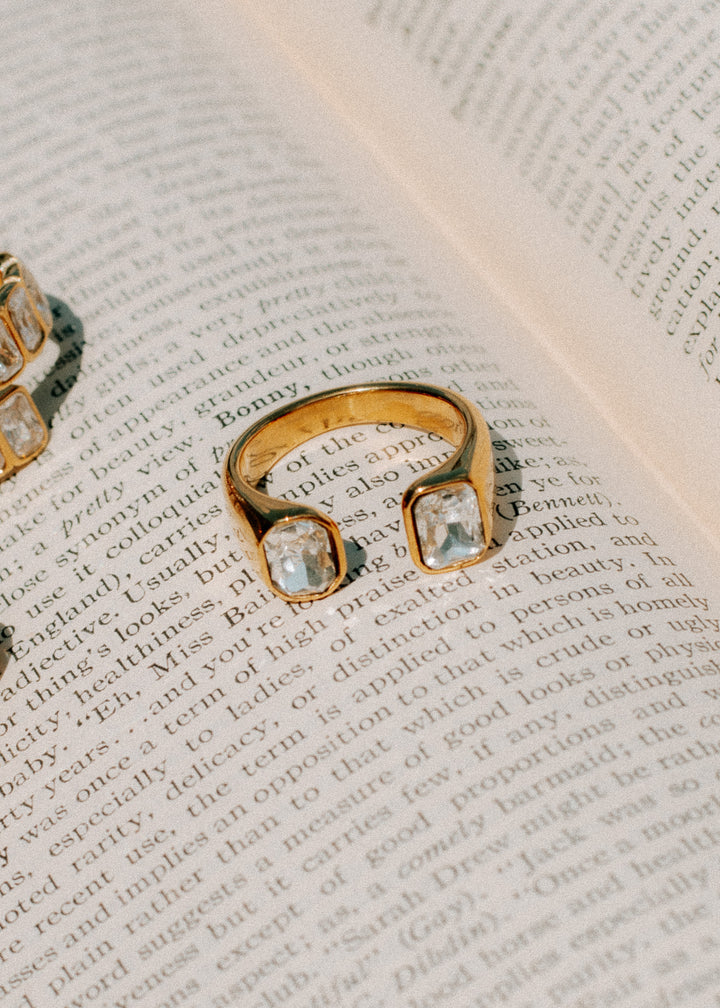Deux Jolies Ring