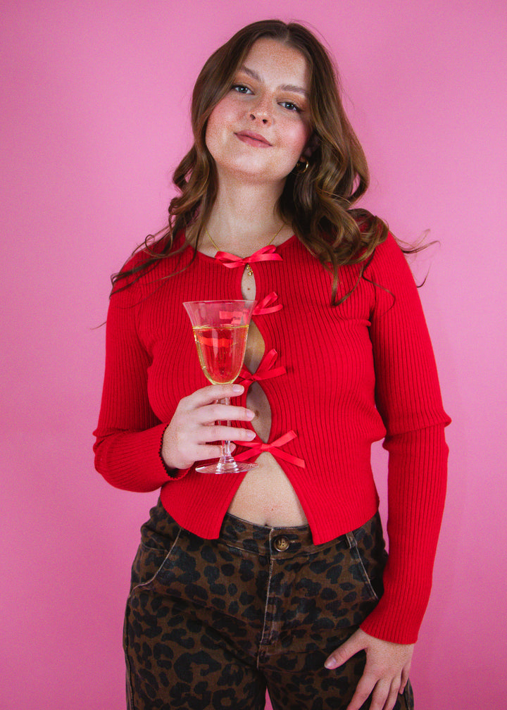 Strtchy, ribbed top 