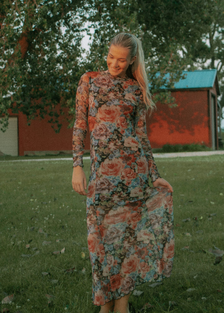 Fall Floral Mesh Maxi Dress