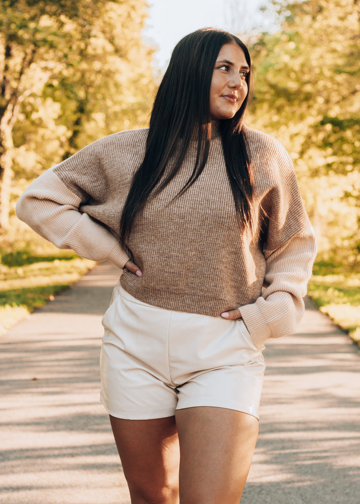 Neutral Girlie Colorblock Sweater