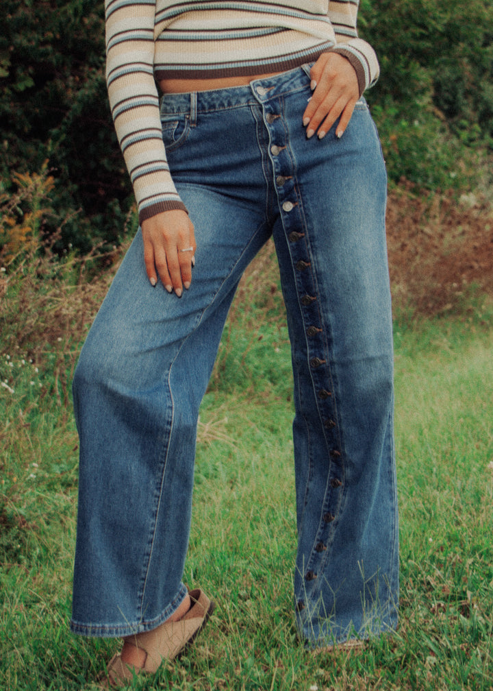 Bianca Buttoned Wide Leg Jean