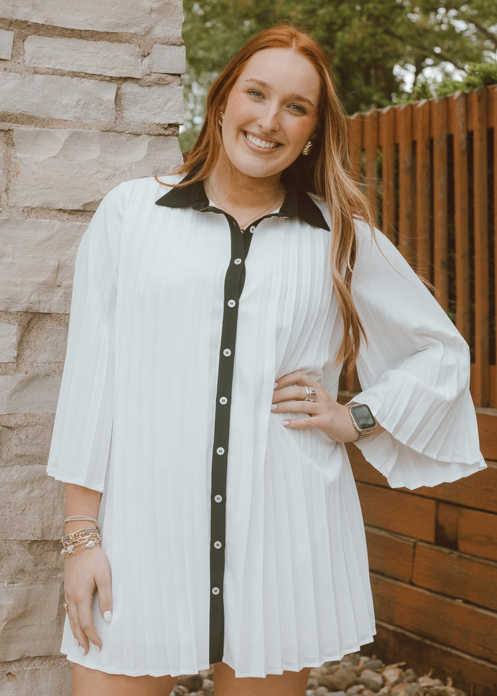 collared dress