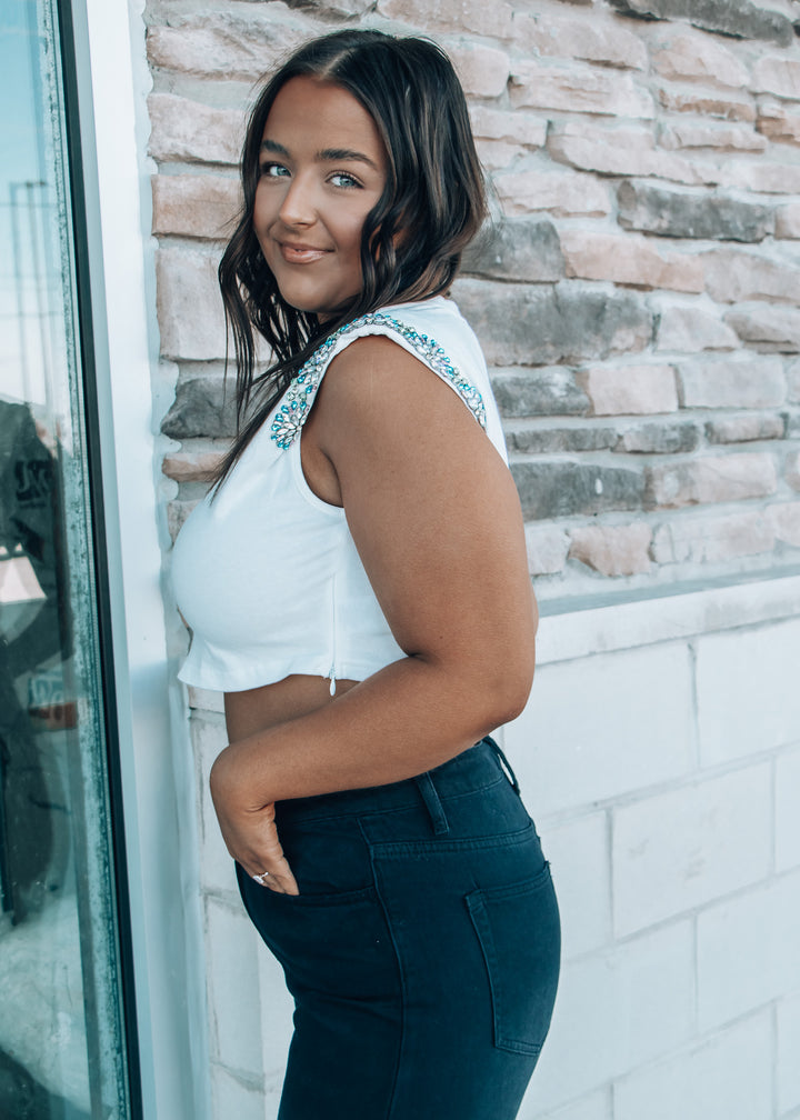 crop top outfit 