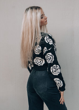 
            
                Load image into Gallery viewer, black and cream floral sweater
            
        