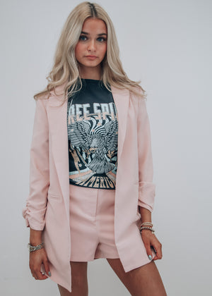 
            
                Load image into Gallery viewer, baby pink blazer
            
        