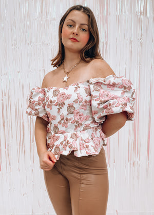 
            
                Load image into Gallery viewer, Feeling Fine Floral Peplum Top
            
        