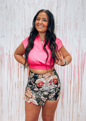 
            
                Load image into Gallery viewer, Vacation Mode Pink Collared Crop Top
            
        